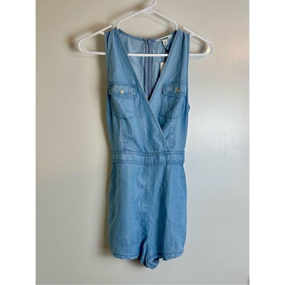 BB Dakota NWT size 0 denim chambray romper - Picture 1 of 8